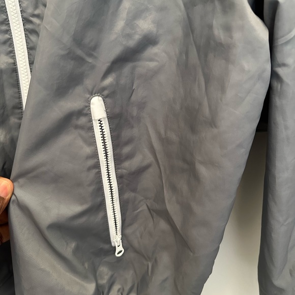 NIKE HERITAGE ESSENTIALS WINDRUNNER HOODED JACKET ( custom logo ) Size XLarge - Picture 4 of 8